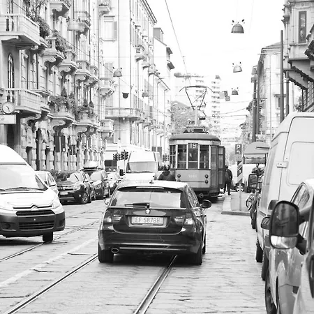 Апартаменты Accogliente In Centro Милан